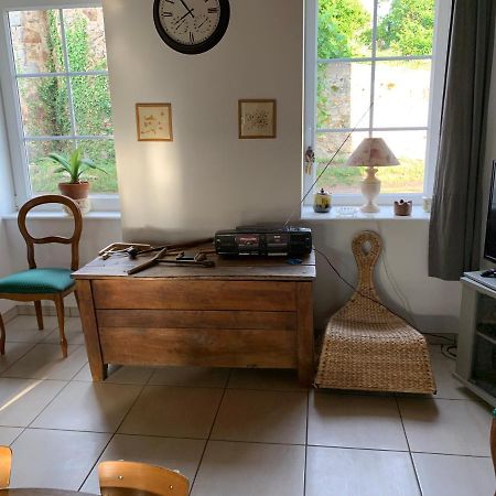Villa Busset Liages situé dans le Bourbonnais jusqu’à 6 personnes Esterno foto